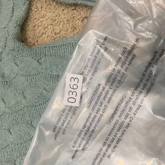 Pink Rose Sage Cable Knit Sweater XS Chunky Crewneck Cozy Pullover - Picture 5 of 5